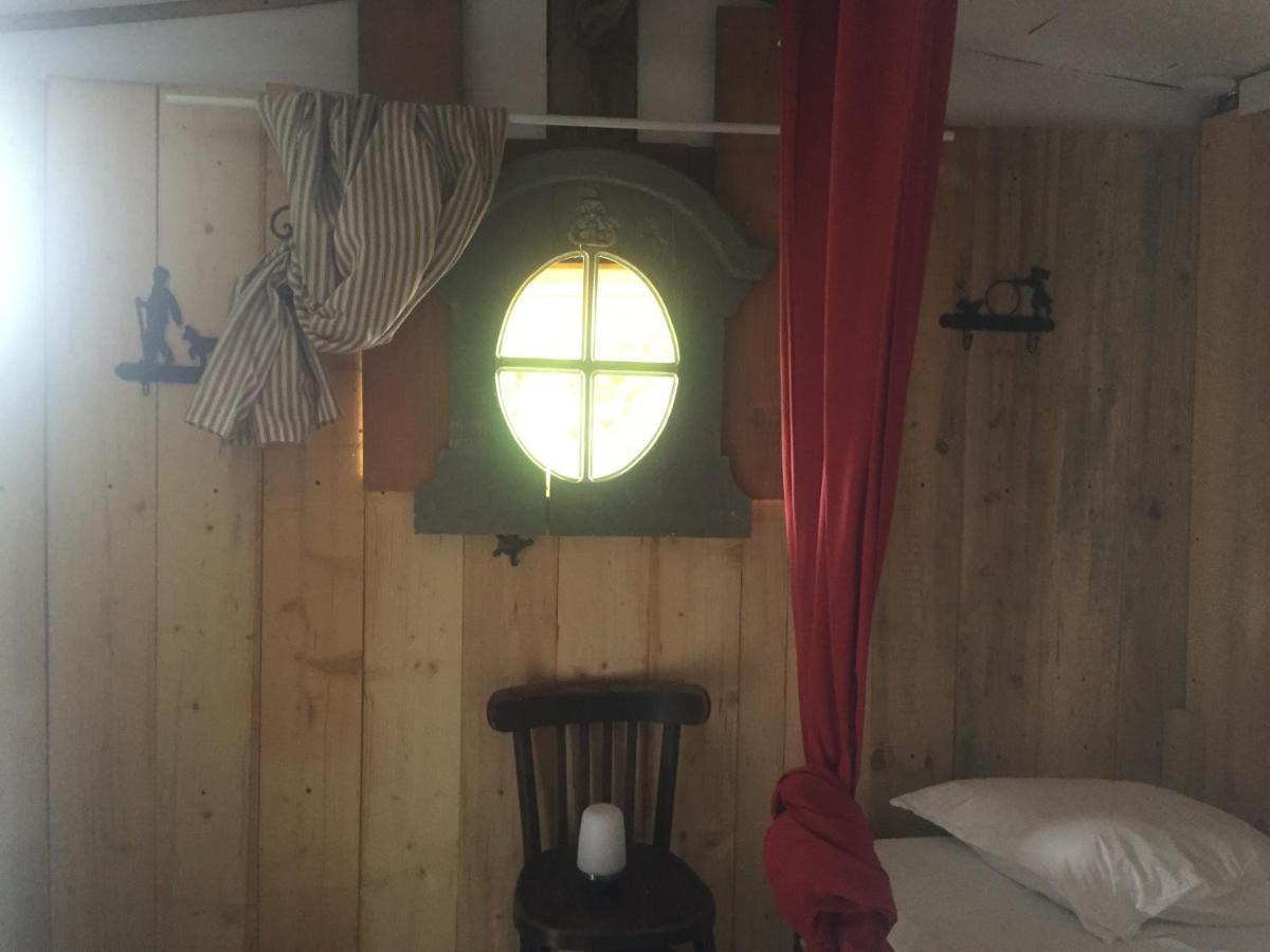 Le Gite Du Loir A Velo, Gite D'Etape, Backpacker Marcon Exterior photo